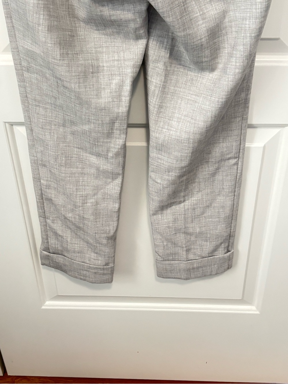 Ann Taylor Light Gray Cropped Dress Pants - Slim Ankle Trousers - Picture 4 of 8